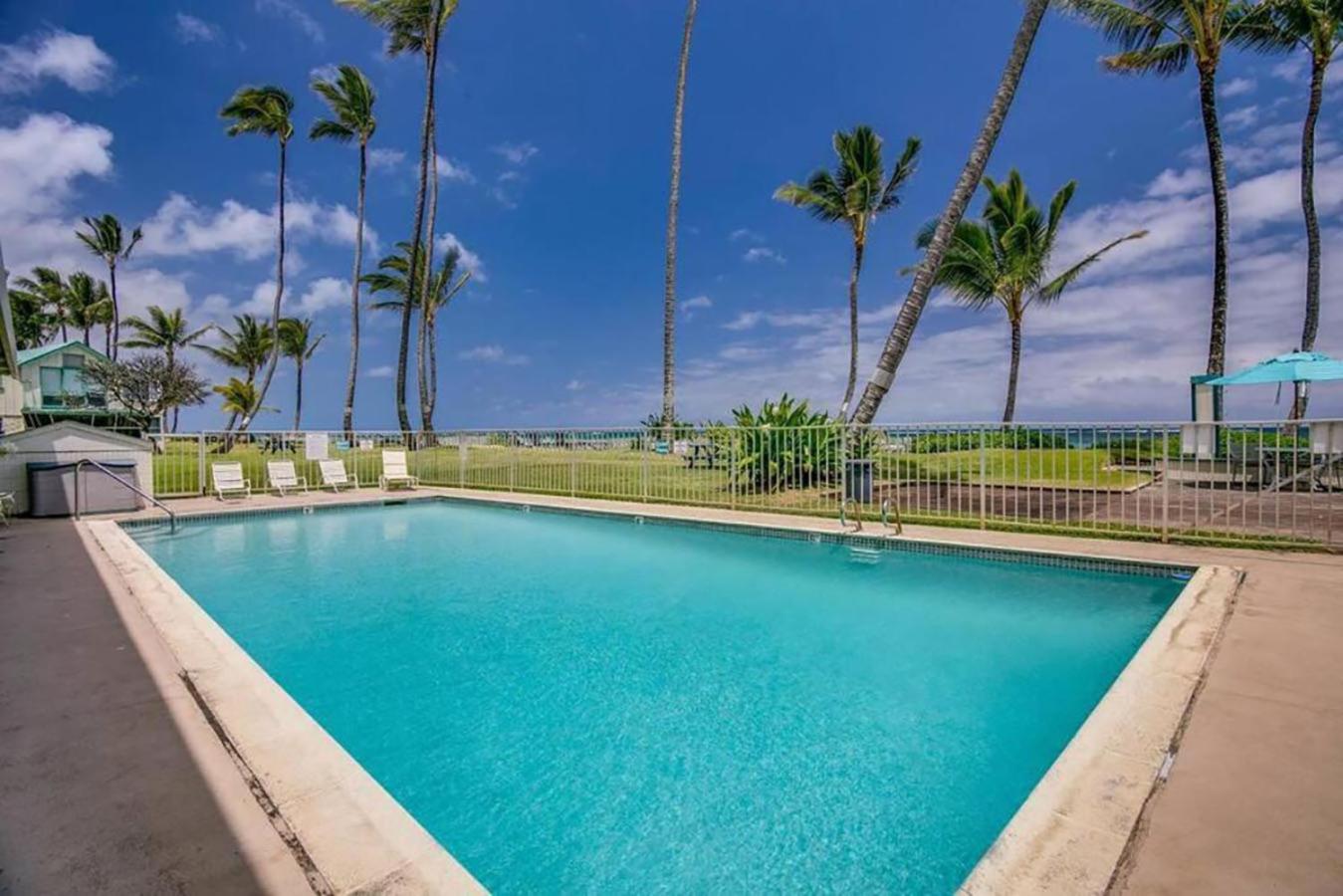 Stylish Condo Steps To Beach Hau'ula Esterno foto