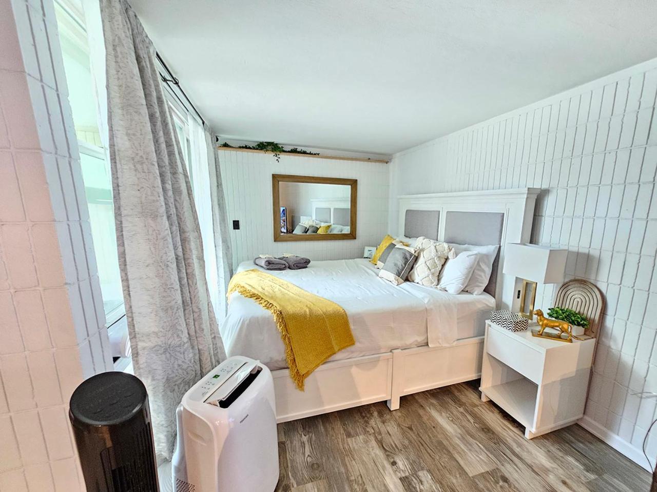 Stylish Condo Steps To Beach Hau'ula Esterno foto